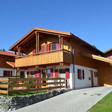 Ferienhaus-Alpensee-Mit-Sauna * Illach