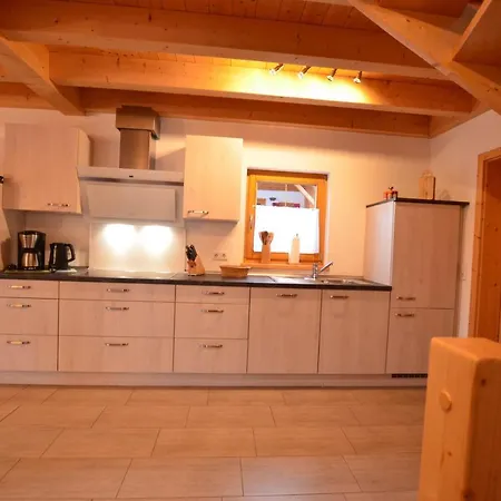 Ferienhaus-Alpensee-Mit-Sauna *