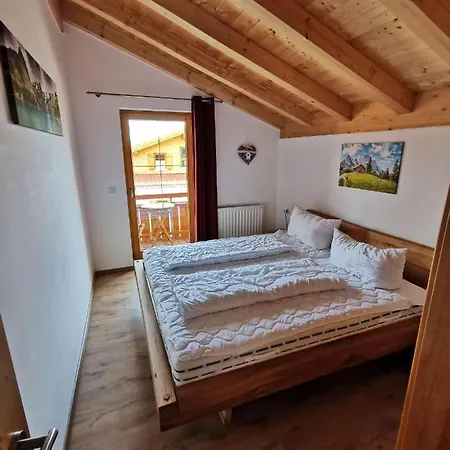 Ferienhaus-Alpensee-Mit-Sauna Illach